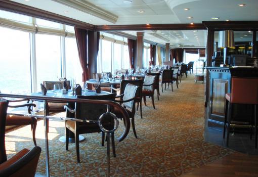 El Restaurante Prime C con sus ventanas panorámicas